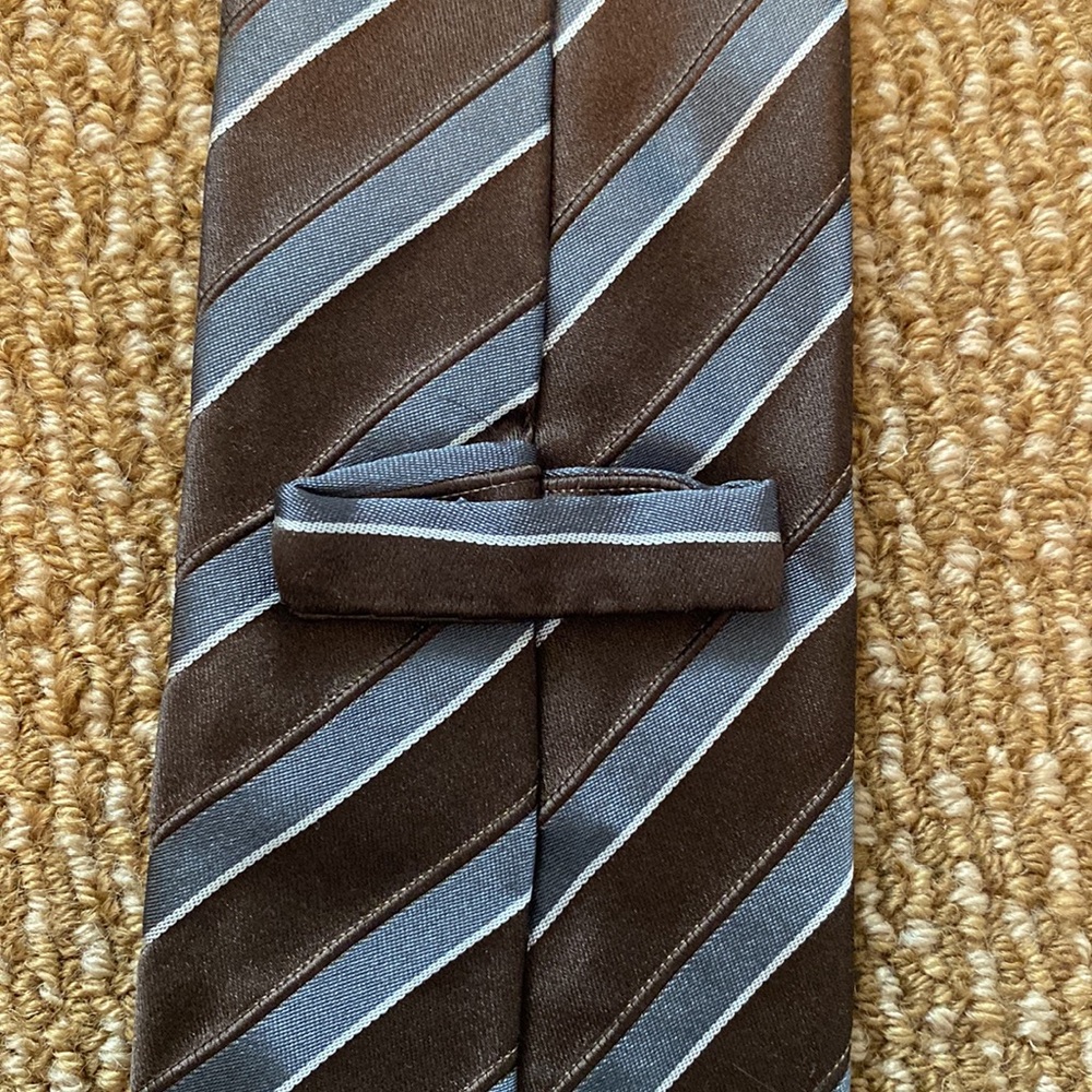 Dolce & Gabbana / Necktie / Brown & Gray Stripes - Picture 6 of 7